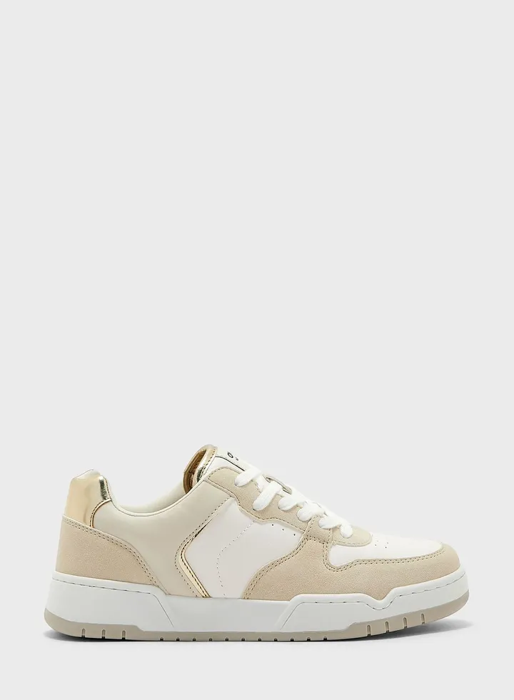 Swift-1 Low Top Sneakers