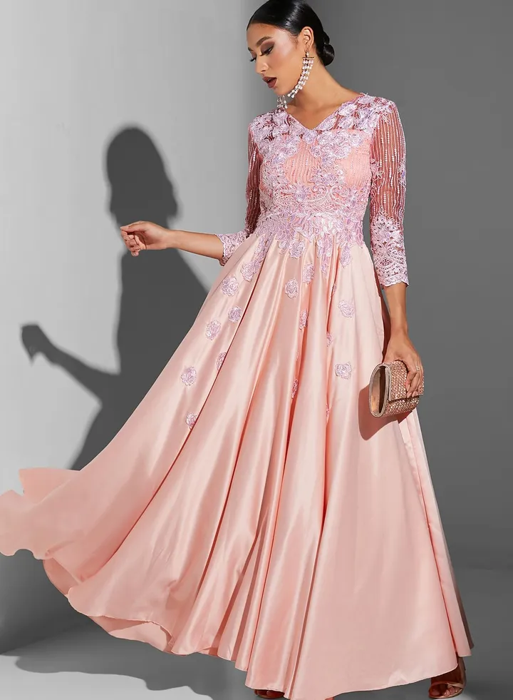 V-Neck Embroidered Pleat Detail Dress