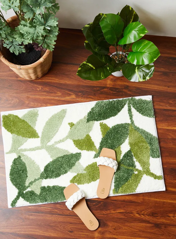 Printed Leaves Bath Mat