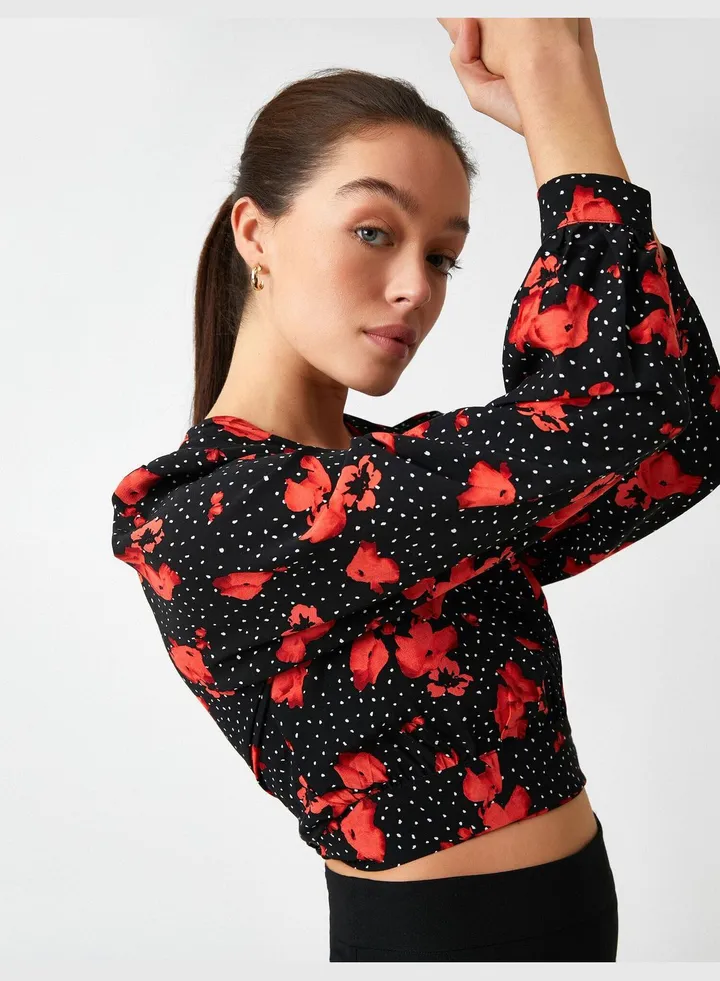 Long Sleeve Floral Crop Blouse