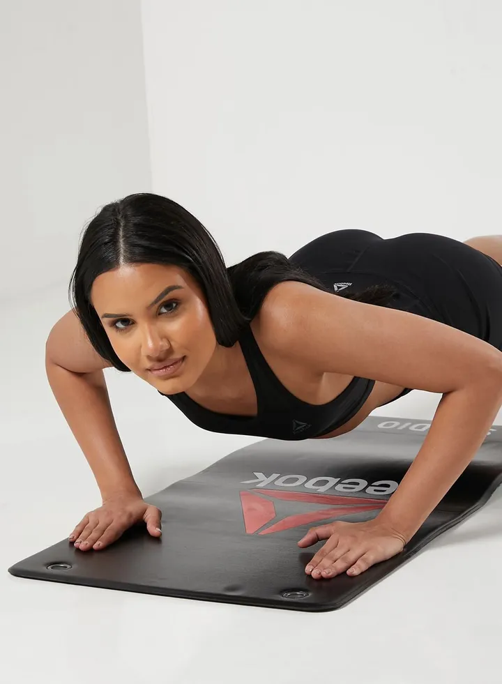Logo Studio Mat