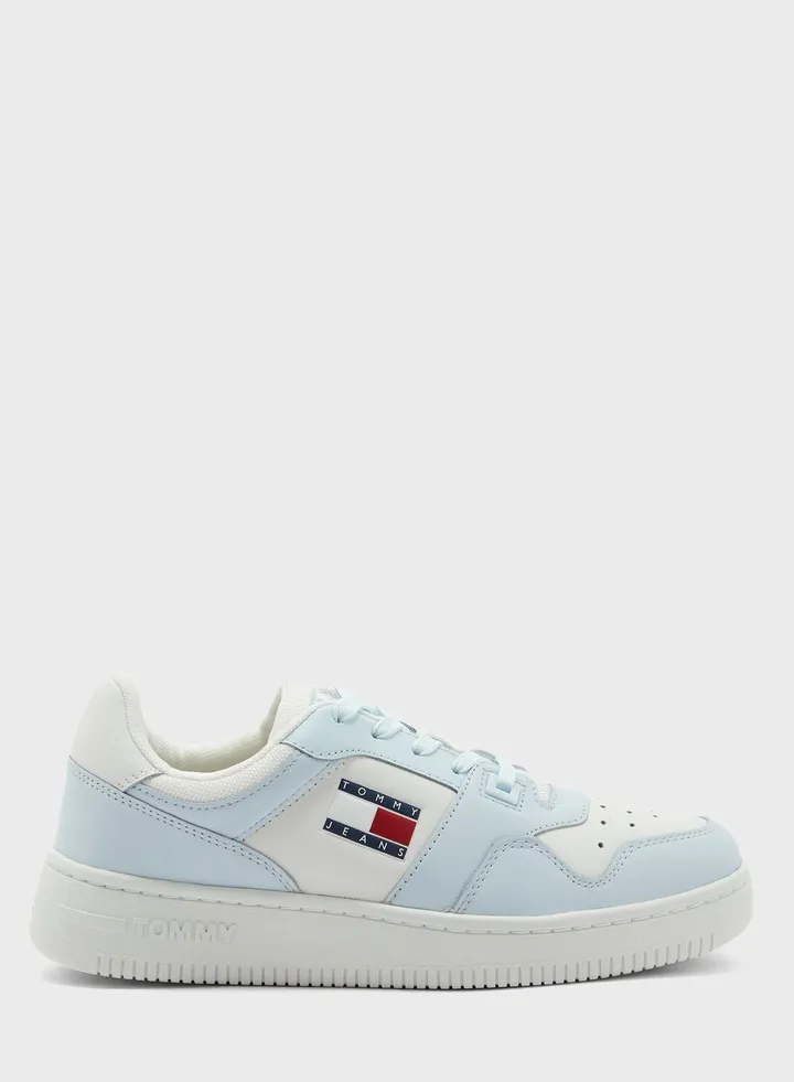 Retro Basket Leathr Seasonal Sneakers