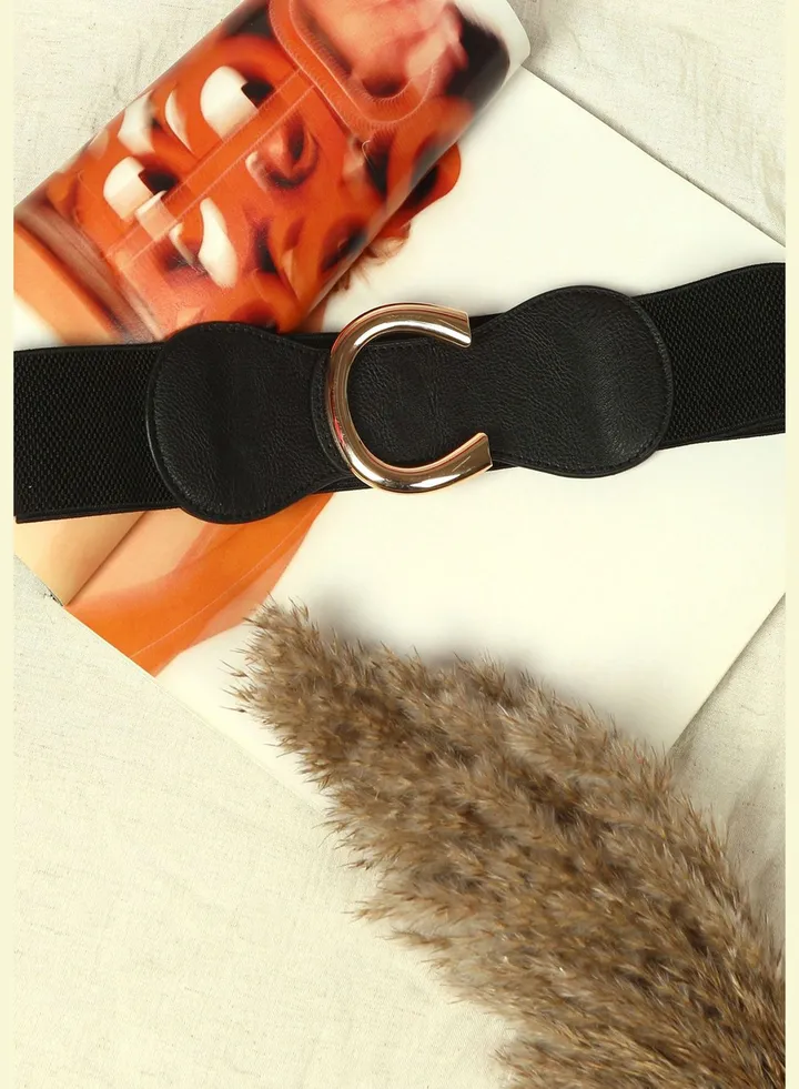 Casual Belt with Buckle Detail