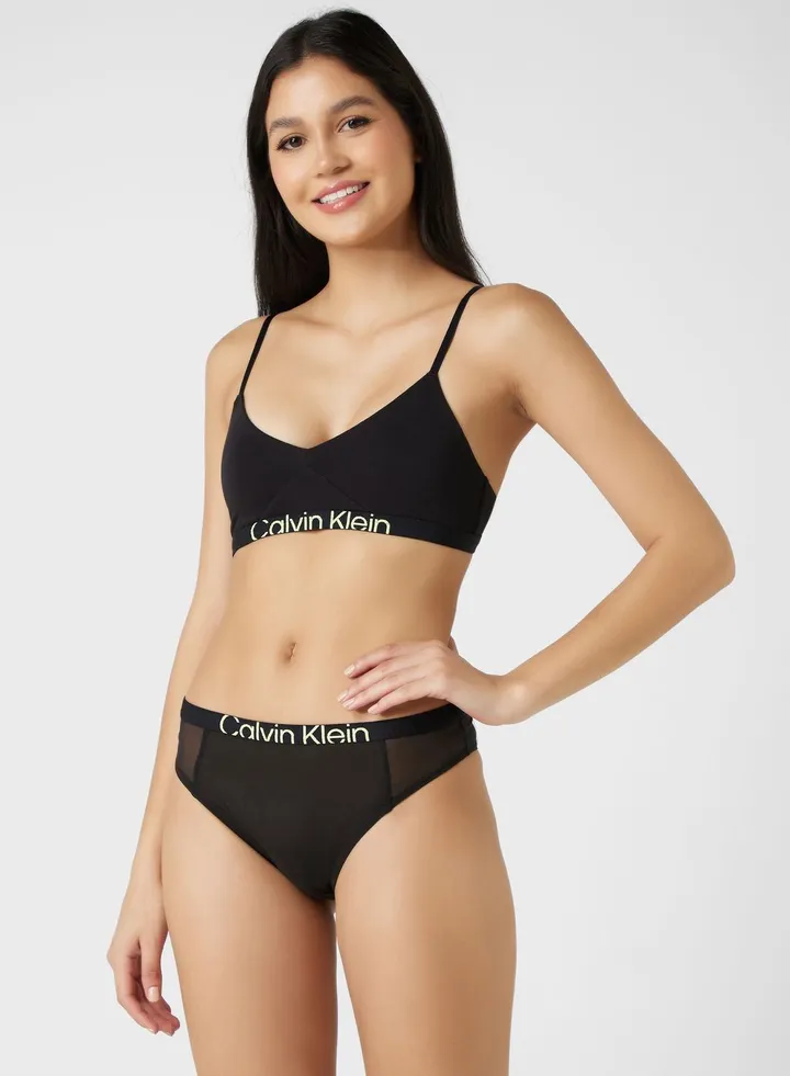 Logo Band Brief
