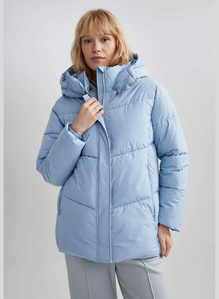 Woman Hooded Jacket