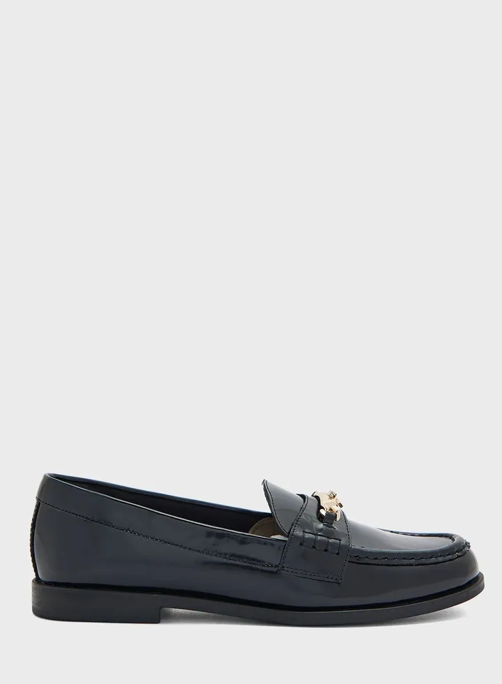 Laurea Moccasins