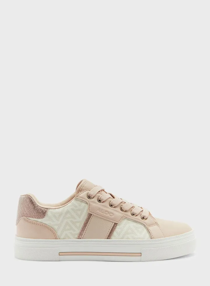 Onirasean Low Top Sneakers