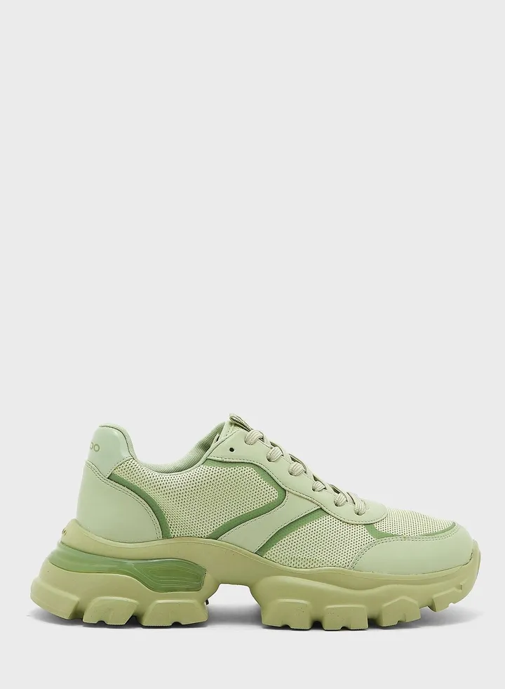 Enzia Low Top Sneakers