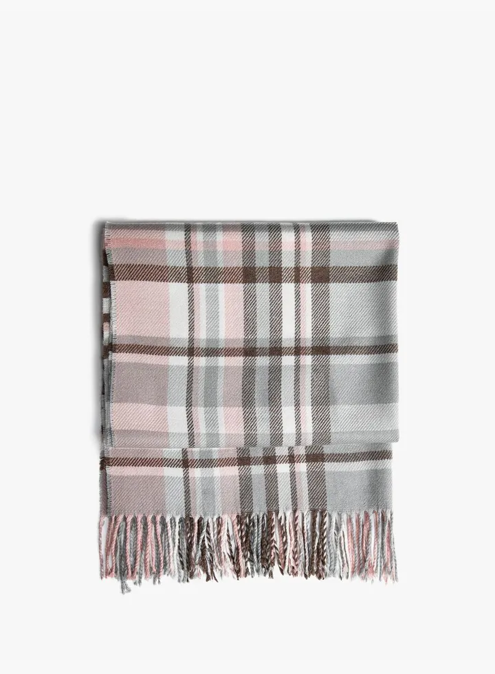 Plaid Tasseled Scarf