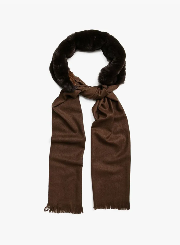 Tassel Detail Scarf