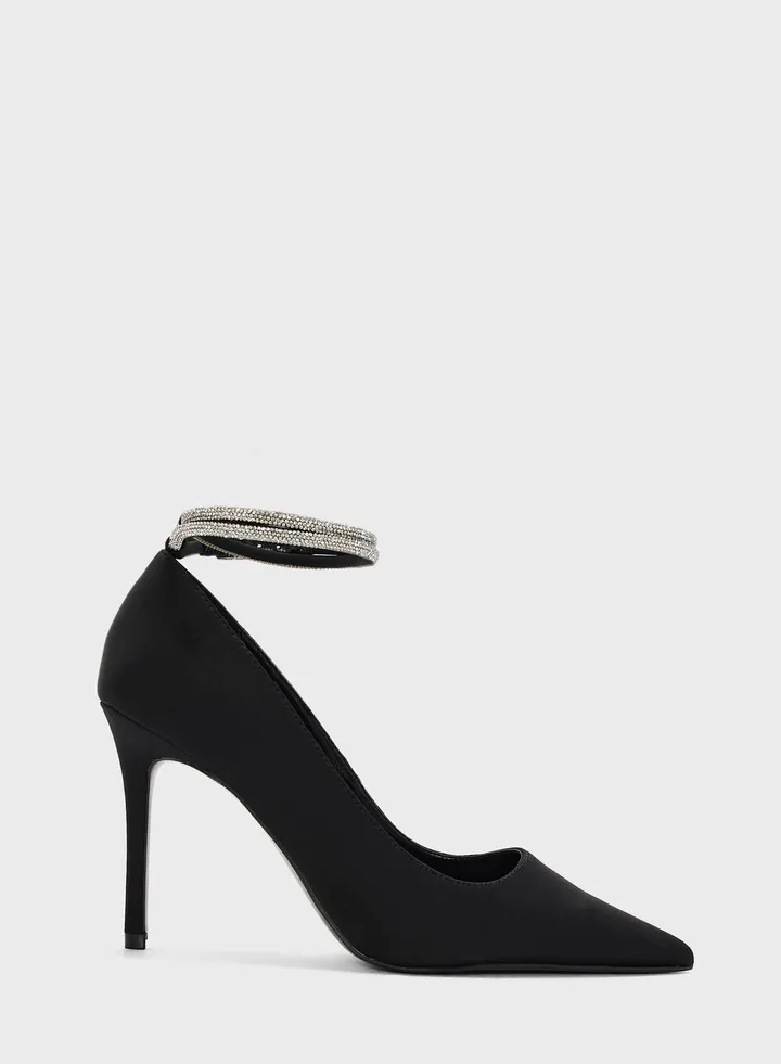 Rona Pumps