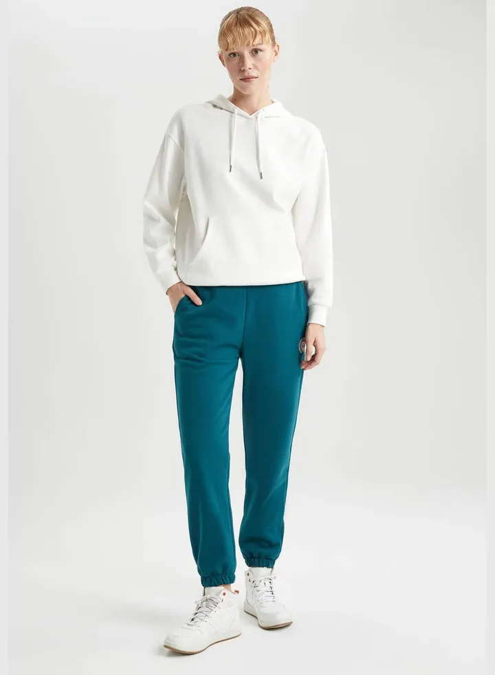 Woman Knitted Trousers