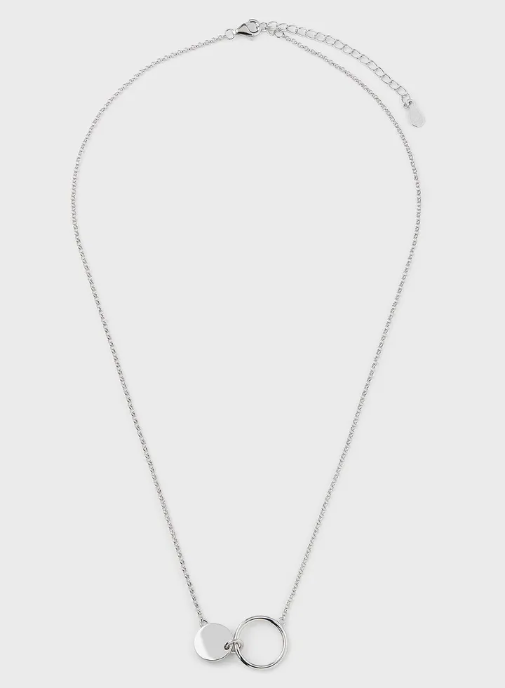 Linked Circle Friends Necklace