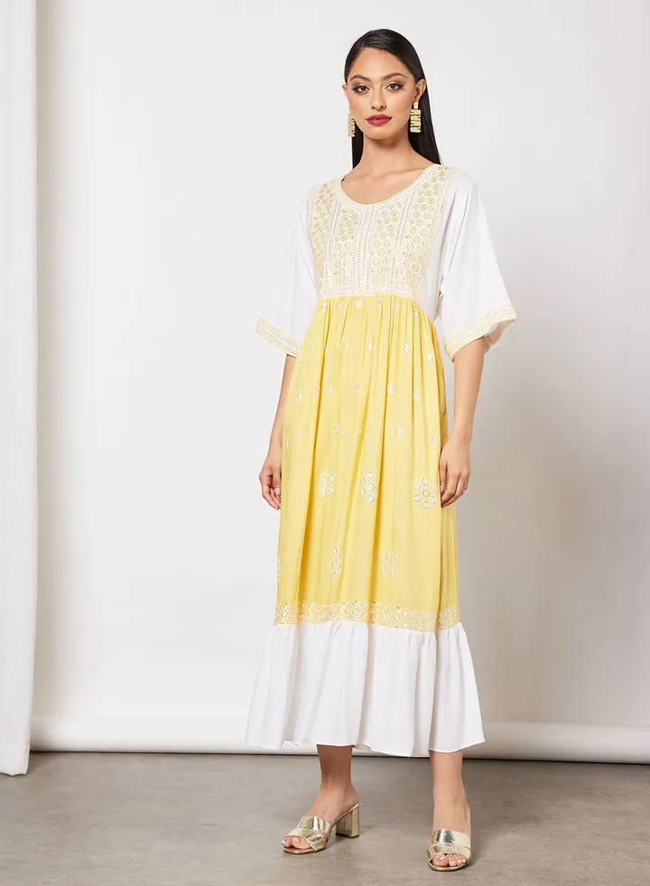 Classic Embroidered Jalabiya
