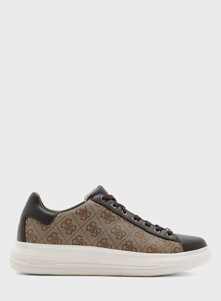 Casual Low Top Sneakers