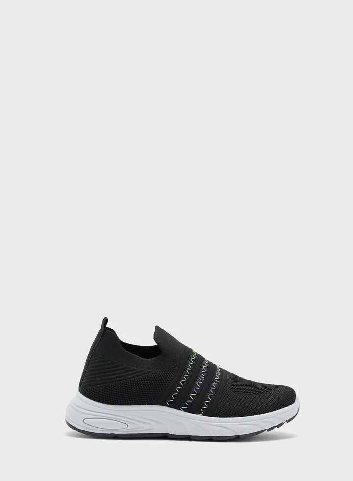 Zig Zag Detail Comfort Shoe