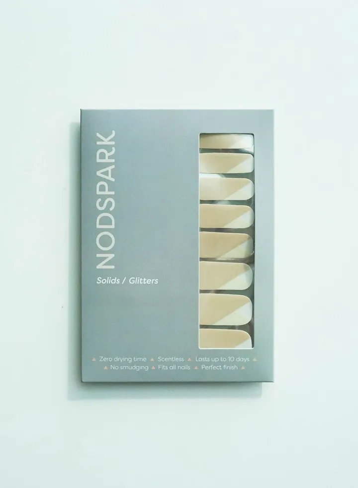 Nail Art Wrap - Dancing Ivory