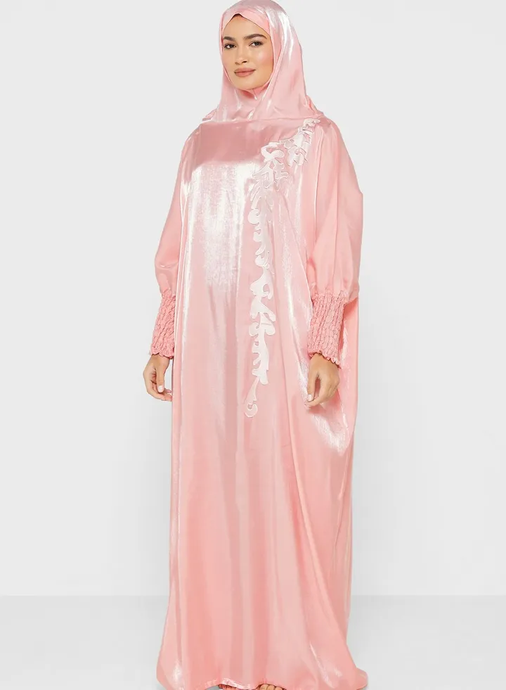 Embellished Detailed Cuff Prayer Dress