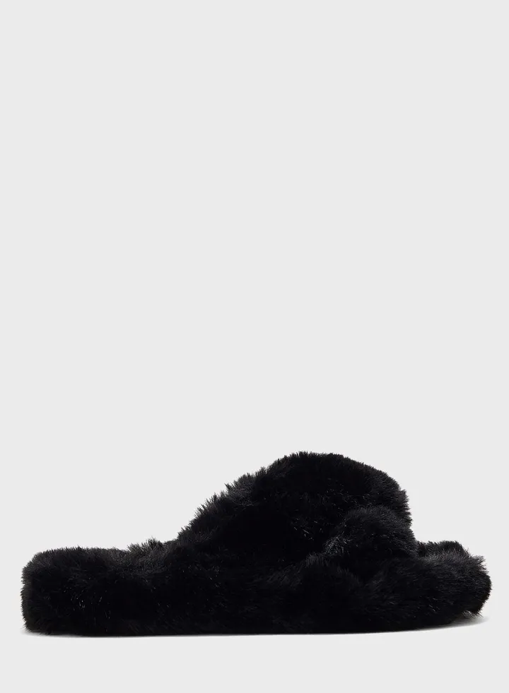 Crossover Fluffy Bedroom Slipper