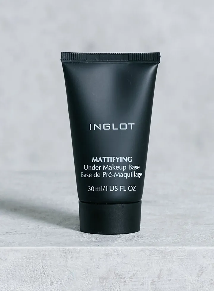 Mattifying Under Makeup Base