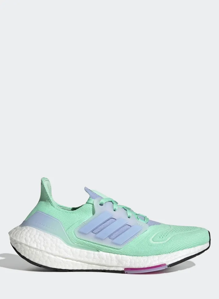 Ultraboost 22