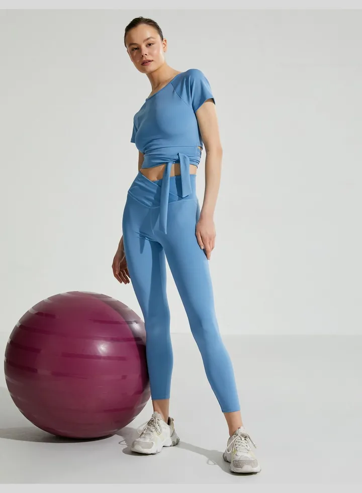 Back Tie Detail Yoga T-Shirt