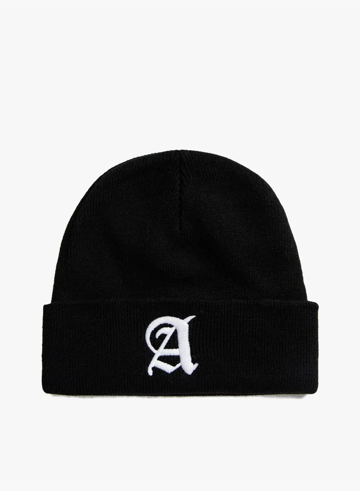 Embroidered Detail Beanie