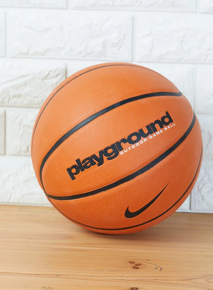 Playground 8P Deflated Basketball