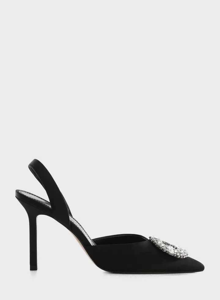 Mirtha Pumps