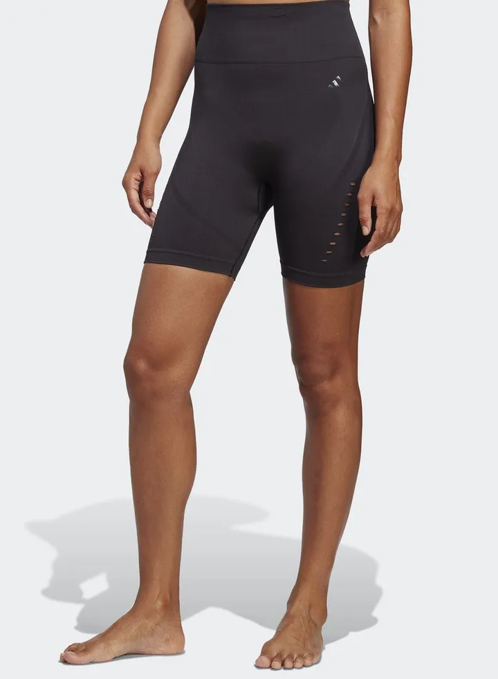 Yoga Studio Aeroknit Biker Short Leggings