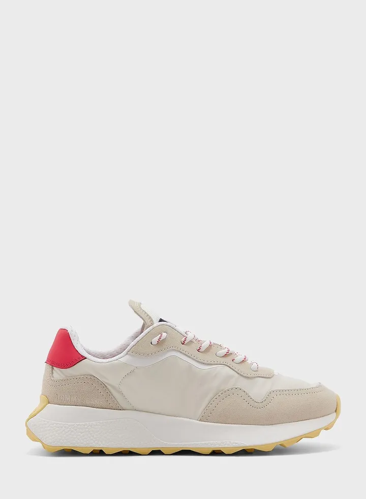 Runner Low-Top Sneakers