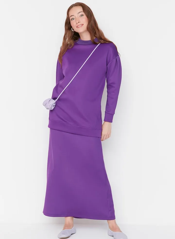 Crew Neck Knitted Top & Skirt