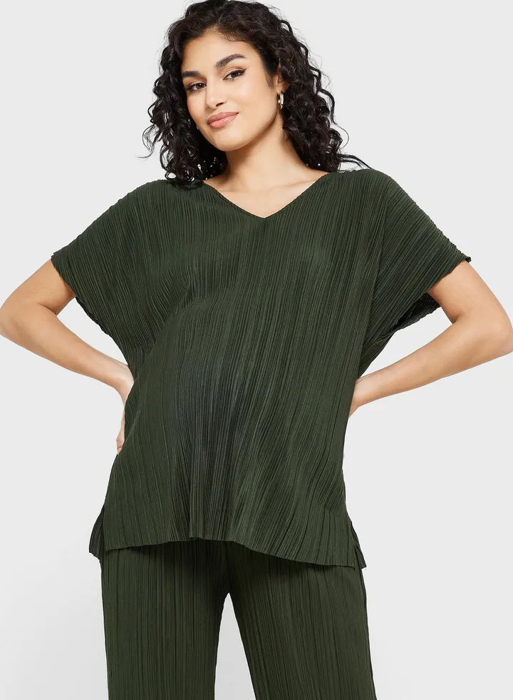 V-Neck Plisse Top