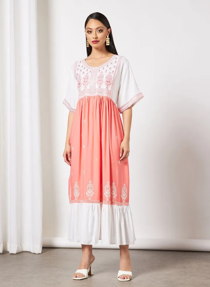 Classic Embroidered Jalabiya