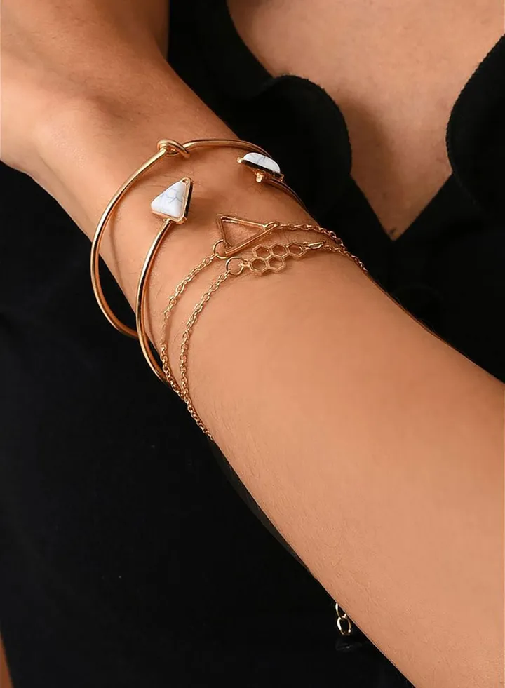 Pack of 4 Gold Plated Designer Bracelet