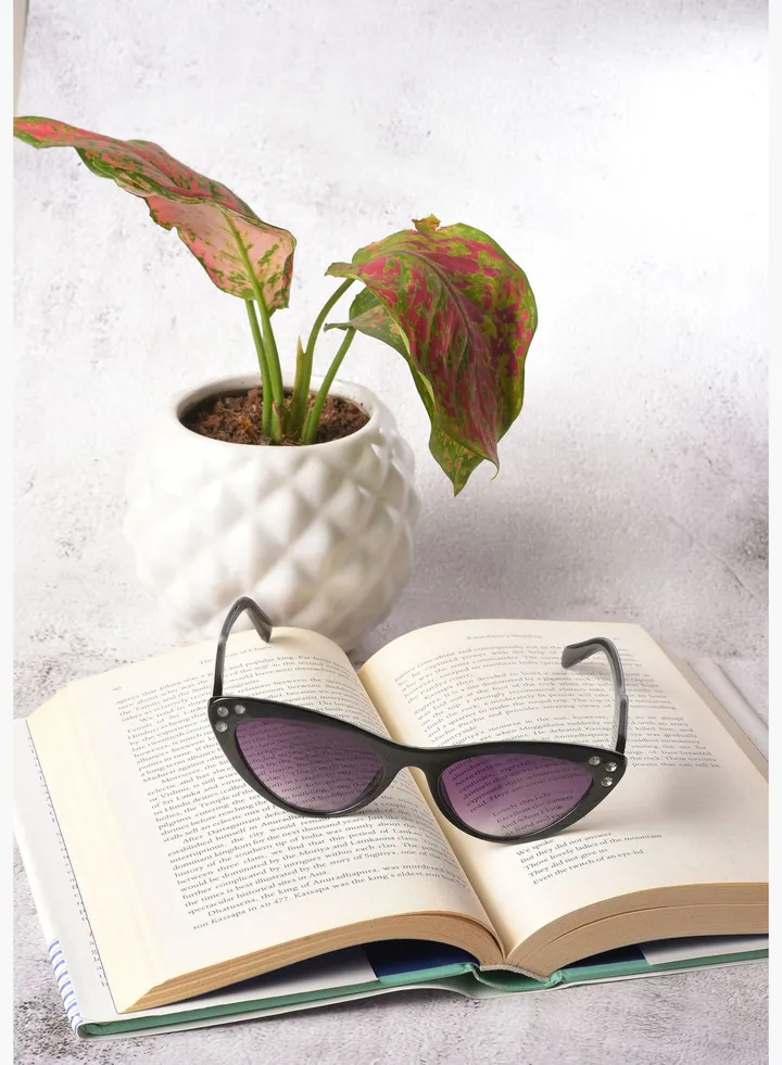 Women Black Lens Black Cateye Sunglasses