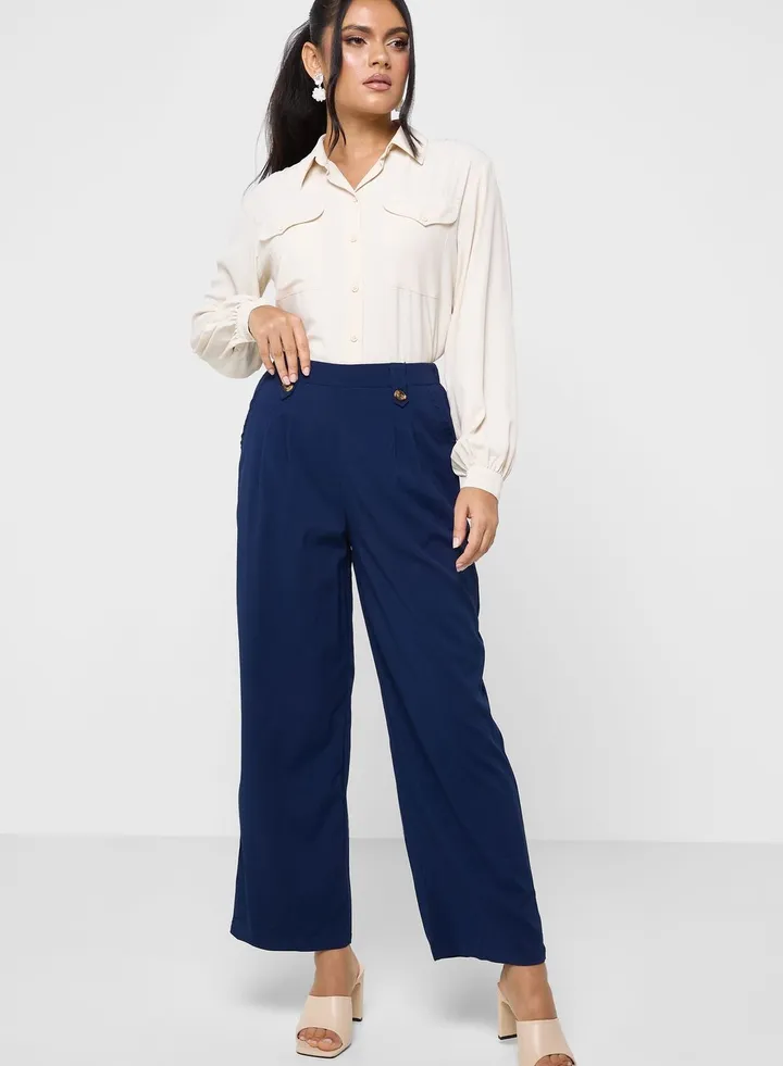 Strap Detail Plicated Pants