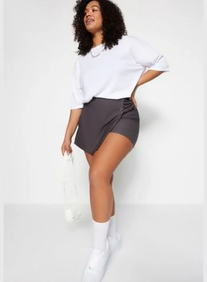 Gray Woven Tie Shorts Skirt TBBSS22AP00001