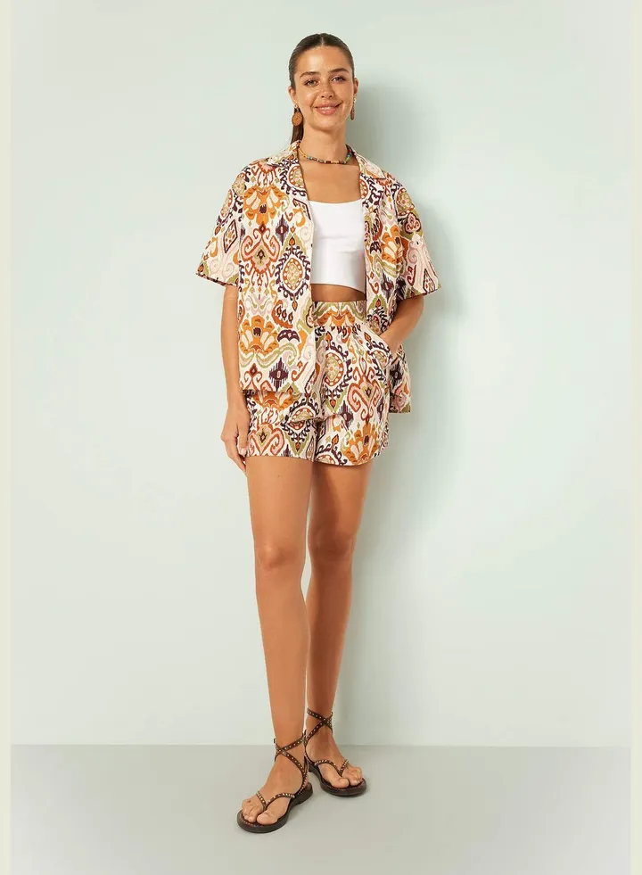 Woman Woven Short