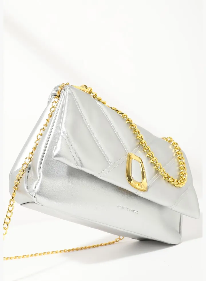 Solid Magnet Lock Regular Faux Leather Hand Bag with Detachable Strap For Women