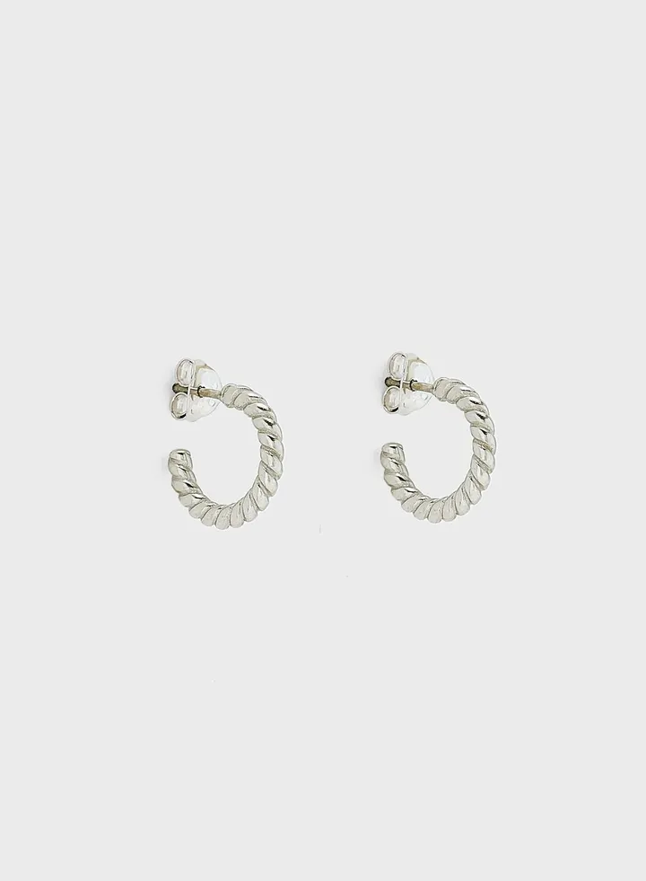 Adraeldar Stud Earrings