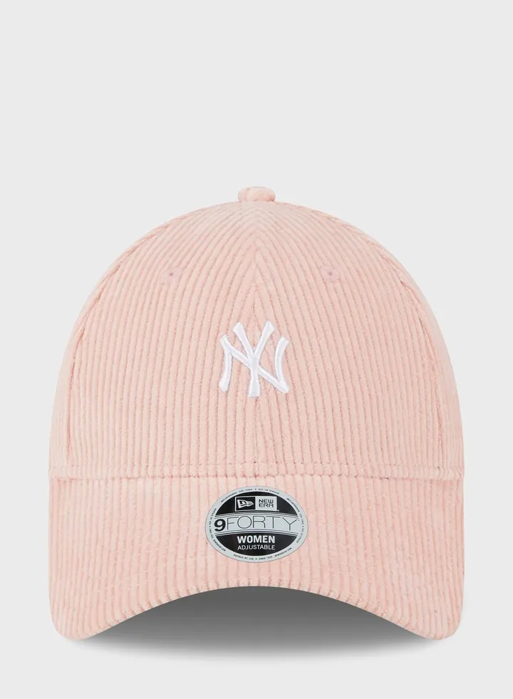 9Forty New York Yankees Cap