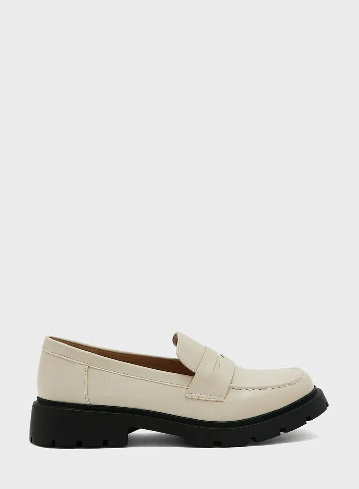 Cream Pu Chunky Moccasin