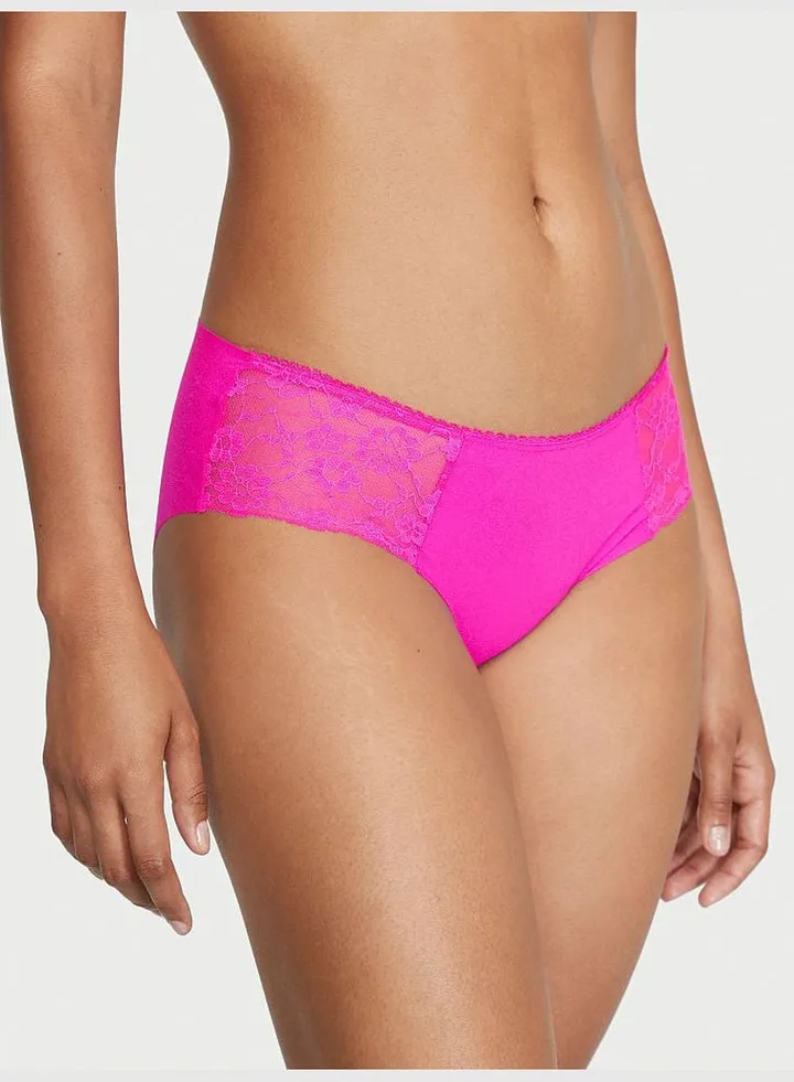 No-Show Lace Hiphugger Panty