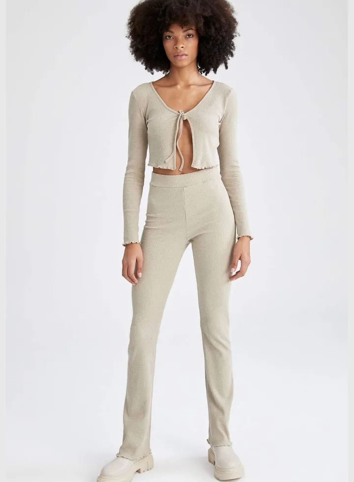 Slim Fit Bell Bottomed Leggings