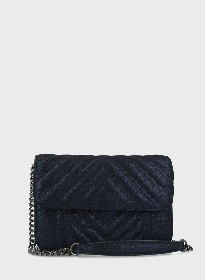 Chain Detail Crossbody Bag