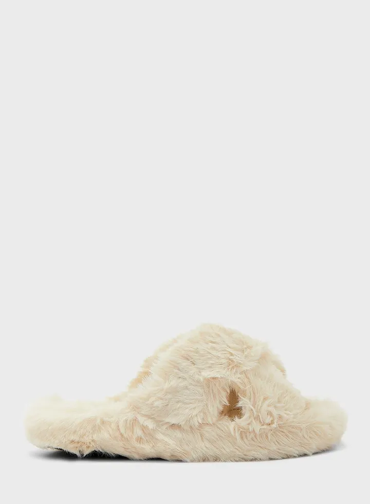 Crossover Fluffy Bedroom Slipper