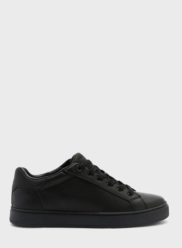 Woolly Low Top Sneakers