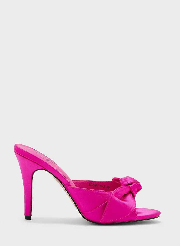 Bow-Detail Mules