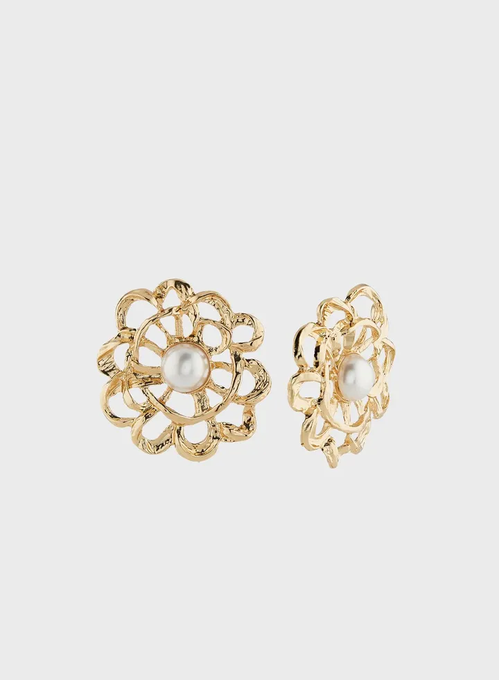Oversized Floral Pearl Earrings